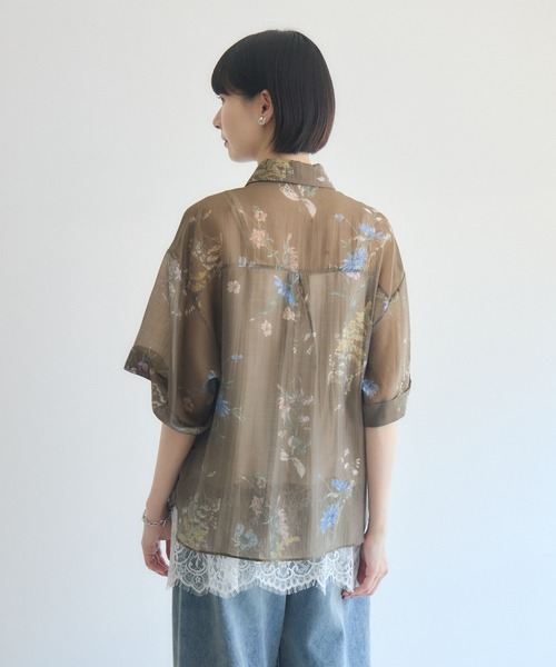 Paradise Picnic（パラダイスピクニック）の「TRANOI. ヴィンテージフラワーシャツ（シャツ/ブラウス・レディース・ブラック/ブラウン/ベージュ・FREE）」の10枚目の写真