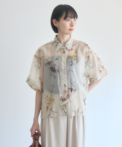 Paradise Picnic（パラダイスピクニック）の「TRANOI. ヴィンテージフラワーシャツ（シャツ/ブラウス・レディース・ブラック/ブラウン/ベージュ・FREE）」の15枚目の写真