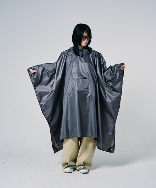 EFFECTEN(エフェクテン)の「【EFFECTEN】Utility rain poncho(ポンチョ・メンズ・グレー系その他2/グレー系その他・FREE)」の7枚目の写真