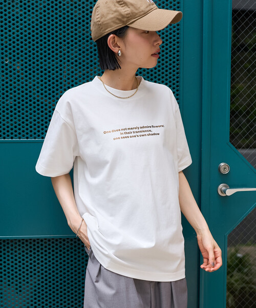 FREAK'S STORE(フリークスストア)の「箔プリント ロゴTシャツ(Tシャツ/カットソー・レディース・オフホワイト/ブラック/ベージュ・フリ-)」の15枚目の写真