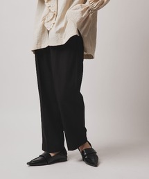 【W:Huku / ソフトタッチツイル】タック テーパードパンツ / Soft-Touch Twill Tucked Tapered Pants