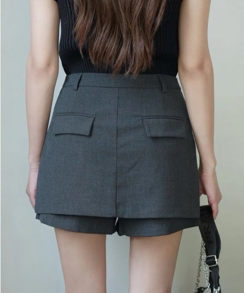 BIRTHDAY BASH（バースデイバッシュ）の「SIMPLE WRAP SHORT PANTS（シンプルラップショートパンツ）（その他パンツ・レディース・グレー/ブラック・SMALL/MEDIUM）」の5枚目の写真