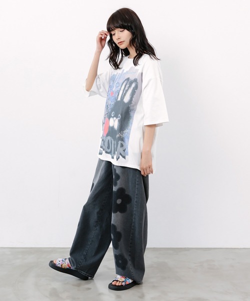 ScoLar(スカラー)の「162712:もこもこラビル柄Tシャツ(Tシャツ/カットソー・レディース・ブラック/ネイビー/オフホワイト・M)」の8枚目の写真