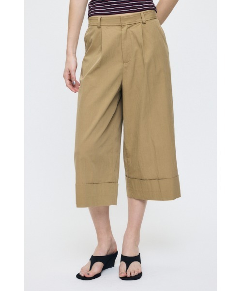 MOUSSY(マウジー)の「WASHED CHINO CROPPED パンツ(その他パンツ・レディース・ブラック/ベージュ・2/1)」の6枚目の写真