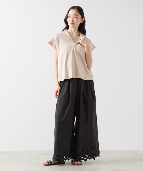 LOGEMENT DE CLAIRE(ロジュモンドクレール)の「【LOURMARIN】フリルカラープルオーバー(Tシャツ/カットソー・レディース・ブラック/カーキ/ライトベージュ・FREE)」の7枚目の写真