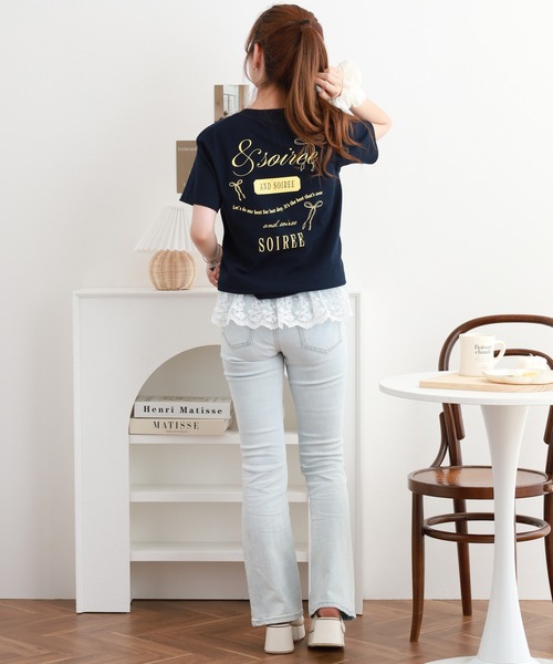&soiree(アンドソワレ)の「&soiree 【シルエット選べる2サイズ】ロゴデザインリボンTシャツ 半袖(Tシャツ/カットソー・レディース・ピンク/ホワイト/ネイビー・F/M)」の16枚目の写真