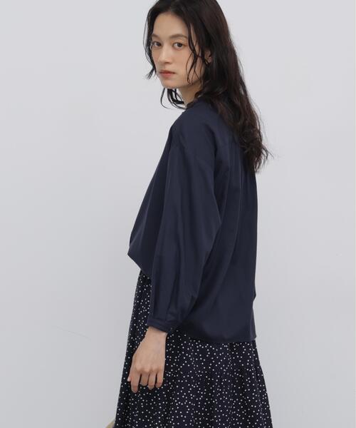 human woman(ヒューマンウーマン)の「◆コットンシルクローンビエラピンタックブラウス(シャツ/ブラウス・レディース・ネイビー/ピンク/ホワイト系その他・MEDIUM)」の13枚目の写真