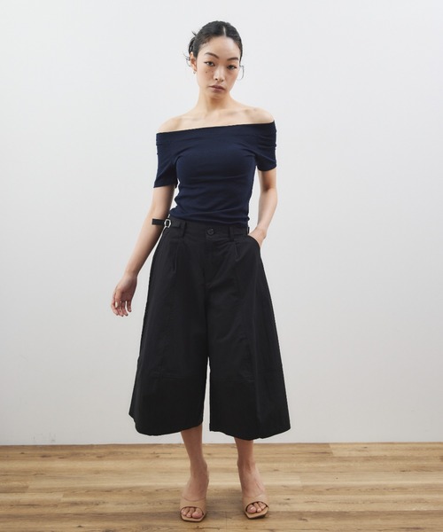 ELTONE（エルトーン）の「サイドベルトコクーンミディパンツ（その他パンツ・レディース・ホワイト/ブラック・MEDIUM/SMALL）」の11枚目の写真