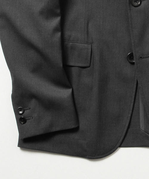 BEAMS(ビームス)の「BEAMS / ナロー ストレッチ 2B ジャケット(テーラードジャケット・メンズ・チャコールグレー/ブラック/ネイビー・MEDIUM/X-LARGE/SMALL/LARGE)」の16枚目の写真
