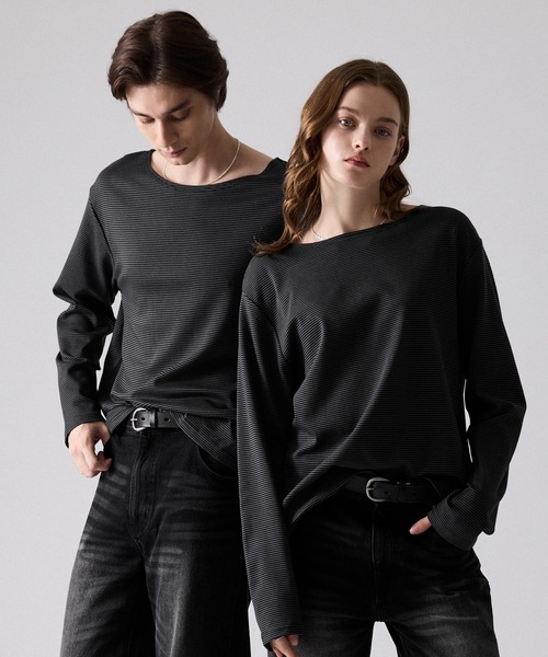 CLEL(クレイル)の「【CLEL】Giza Cotton Boat-Neck T-Shirt / ギザコットン ボートネックTシャツ(ロンT/吸水速乾)(Tシャツ/カットソー・メンズ・グレー系1/ホワイト/ブラック/グレー系・XS/L/M/S)」の1枚目の写真