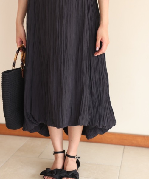 BIRTHDAY BASH（バースデイバッシュ）の「WASHER SATIN MIDI DRESS（ワッシャーサテンミディドレス）（ワンピース・レディース・ブラック/ピンク・S/M）」の7枚目の写真