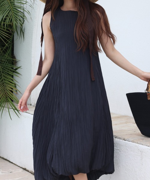 BIRTHDAY BASH（バースデイバッシュ）の「WASHER SATIN MIDI DRESS（ワッシャーサテンミディドレス）（ワンピース・レディース・ブラック/ピンク・S/M）」の22枚目の写真