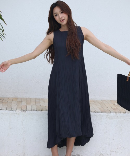 BIRTHDAY BASH（バースデイバッシュ）の「WASHER SATIN MIDI DRESS（ワッシャーサテンミディドレス）（ワンピース・レディース・ブラック/ピンク・S/M）」の20枚目の写真