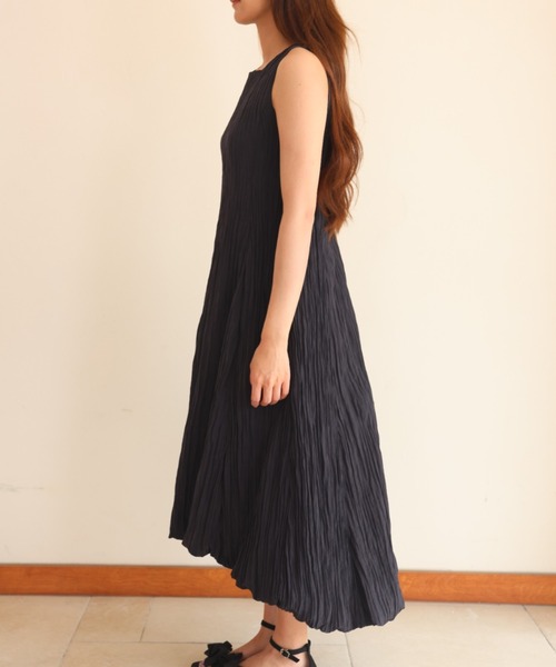 BIRTHDAY BASH（バースデイバッシュ）の「WASHER SATIN MIDI DRESS（ワッシャーサテンミディドレス）（ワンピース・レディース・ブラック/ピンク・S/M）」の9枚目の写真