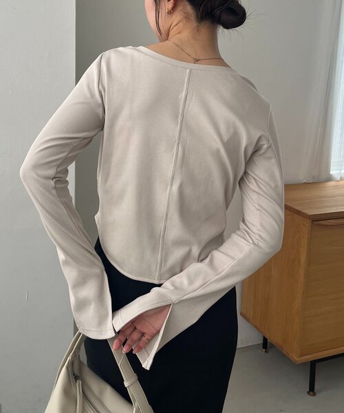 CAPRICIEUX LE'MAGE(カプリシューレマージュ)の「キーネックヘンリーT(Tシャツ/カットソー・レディース・チャコールグレー/ブラック/ブラウン/ホワイト系その他・FREE)」の16枚目の写真