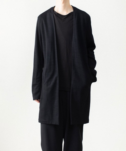 ATTACHMENT(アタッチメント)の「【LIMITED】W/NYスムース ロングカーディガン / W/NY SMOOTH LONG CARDIGAN(カーディガン/ボレロ・メンズ・ダークグレー/ブラック・4/3/1/2)」の2枚目の写真