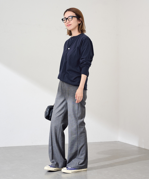 FRAMeWORK（フレームワーク）の「≪新色 /追加≫Healthknit/ヘルスニット ヘンリーロングスリーブ（Tシャツ/カットソー・レディース・アイボリー/ネイビー/チャコールグレー/ホワイト・FREE）」の21枚目の写真