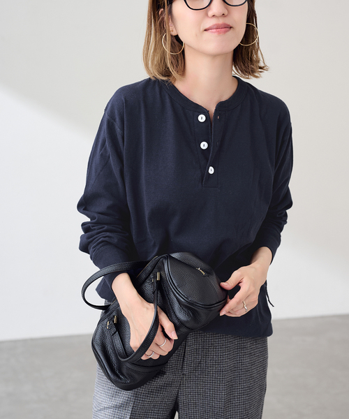 FRAMeWORK（フレームワーク）の「≪新色 /追加≫Healthknit/ヘルスニット ヘンリーロングスリーブ（Tシャツ/カットソー・レディース・アイボリー/ネイビー/チャコールグレー/ホワイト・FREE）」の22枚目の写真