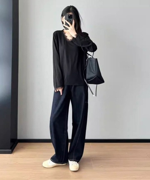 Miniministore（ミニミニストア）の「レース長袖トップスVネックカットソー秋服（Tシャツ/カットソー・レディース・ホワイト/ブラック・FREE）」の16枚目の写真