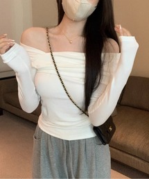 Nia(ニア)/ギャザーデザインオフショルダー長袖トップス