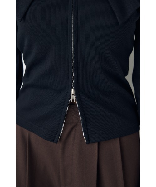 AZUL by moussy(アズールバイマウジー)の「ダブルジップオフショル長袖トップス 秋服 春服 リブカットソー ダブルジップ デザイントップス(Tシャツ/カットソー・レディース・ブラック/ダークブルー/グレー系その他4・FREE)」の21枚目の写真