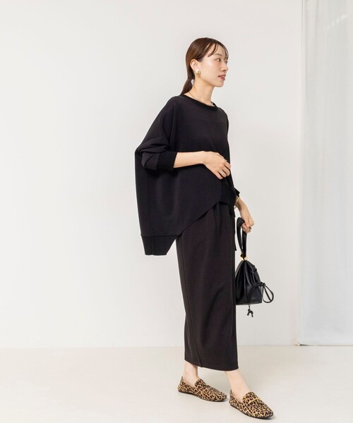 Rie Miller(リエミラー)の「《セットアップ対応》ウォッシャブルソフトダンボール変形プルオーバ(Tシャツ/カットソー・レディース・ブラック/ベージュ・38)」の17枚目の写真