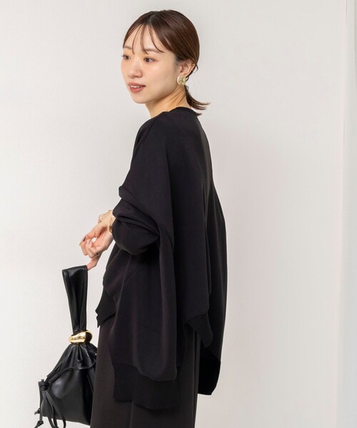 Rie Miller(リエミラー)の「《セットアップ対応》ウォッシャブルソフトダンボール変形プルオーバ(Tシャツ/カットソー・レディース・ブラック/ベージュ・38)」の18枚目の写真