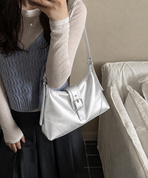 Miniministore(ミニミニストア)の「ベルトデザインワンショルダーバッグ大容量(ショルダーバッグ・レディース・シルバー/ブラウン/ブラック・FREE)」の21枚目の写真