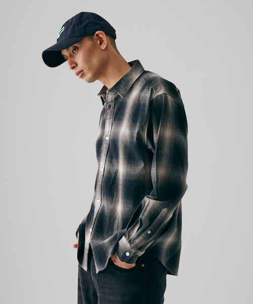 JOURNAL STANDARD(ジャーナルスタンダード)の「オンブレ フランネル チェック レギュラー シャツ 1(シャツ/ブラウス・メンズ・ブラック/イエロー/オレンジ/ブラック系その他・SMALL/MEDIUM/LARGE)」の12枚目の写真