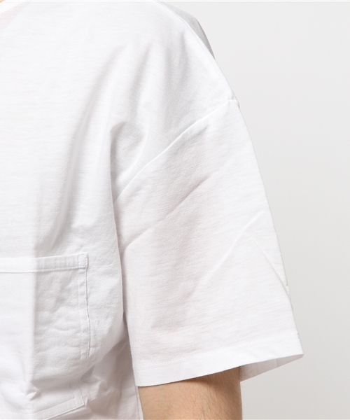 URBAN RESEARCH（アーバンリサーチ）の「UR ペーパー天竺ビックTEE（Tシャツ/カットソー・メンズ・ネイビー/ベージュ/ホワイト/グレー/ブラック系その他・LARGE/MEDIUM）」の9枚目の写真