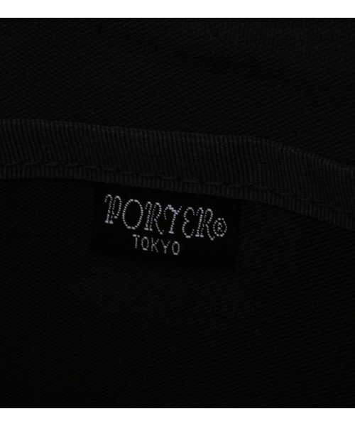 PORTER(ポーター)の「PORTER FREE STYLE SHOULDER BAG SMALL <B印 YOSHIDA SELECT> 【予約】(ショルダーバッグ・メンズ・ブラック/ブラウン系その他/ブラウン・ONE SIZE)」の10枚目の写真
