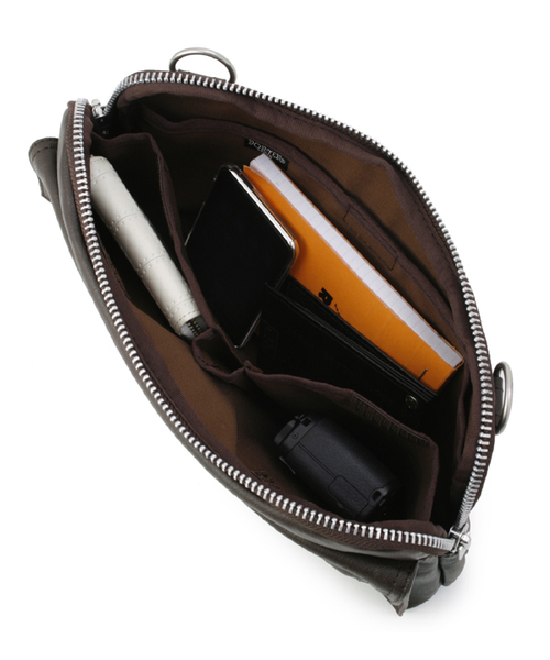 PORTER(ポーター)の「PORTER FREE STYLE SHOULDER BAG SMALL <B印 YOSHIDA SELECT> 【予約】(ショルダーバッグ・メンズ・ブラック/ブラウン系その他/ブラウン・ONE SIZE)」の9枚目の写真