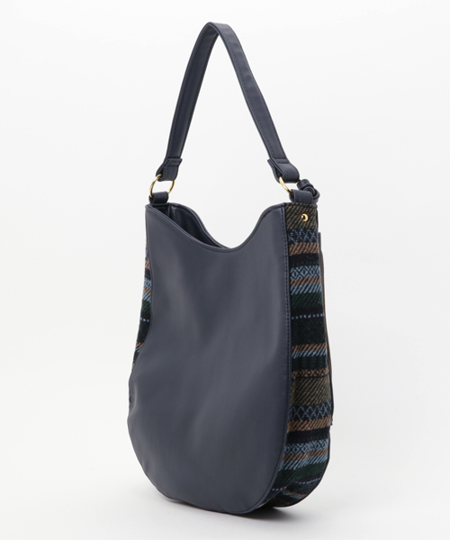 LBC(エルビーシー)の「合皮ツィードワンショルダーバッグ(ショルダーバッグ・レディース・ネイビー/ブラック・ONE SIZE)」の7枚目の写真