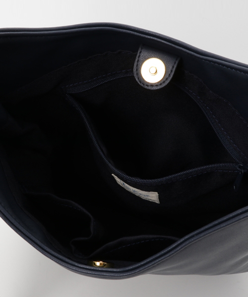 LBC(エルビーシー)の「合皮ツィードワンショルダーバッグ(ショルダーバッグ・レディース・ネイビー/ブラック・ONE SIZE)」の8枚目の写真