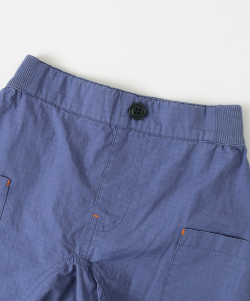URBAN RESEARCH DOORS（アーバンリサーチドアーズ）の「DOORS リップカーゴショーツ（カーゴパンツ・キッズ・ブルー/ベージュ/ブラウン・135/90/105/120）」の11枚目の写真