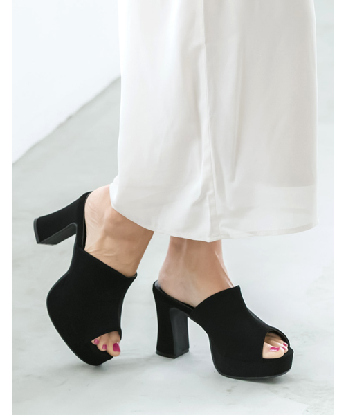 Re:EDIT（リエディ）の「[Nwe color][特徴的なラインが目を惹く]オープントゥヒールサンダルシューズ/サンダル/ヒールサンダル[リエディ]サボサンダル オープントゥ チャンキーヒール デニム 太ヒール コルク クッションソール（サンダル・レディース・ベージュ/パープル/ブルー系その他/ウッド/ホワイト/ピンク/ブラック/マスタード/ブルー/レッド・SMALL/MEDIUM/LARGE/X-LARGE）」の3枚目の写真