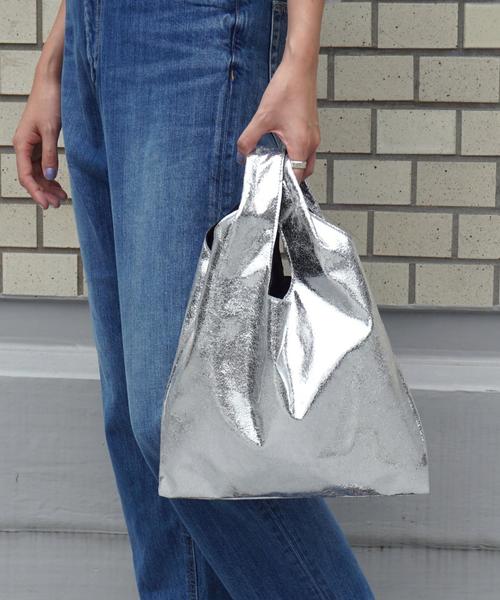 Another Edition(アナザーエディション)の「メタリックバッグ(トートバッグ・レディース・シルバー/ゴールド・フリー)」の2枚目の写真