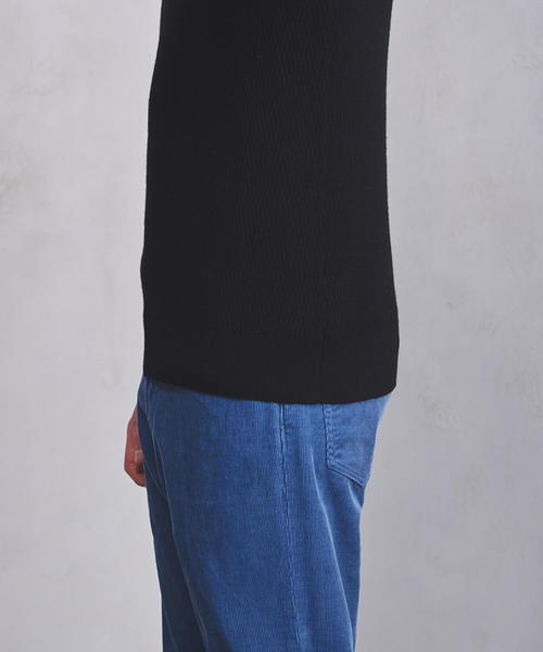 UNITED ARROWS（ユナイテッドアローズ）の「UAST CO/CA サーマル クルーネック ロングスリーブ ◆（ニット/セーター・メンズ・ブラック/ホワイト/オフホワイト/オリーブ・SMALL/X-LARGE/LARGE/MEDIUM）」の11枚目の写真