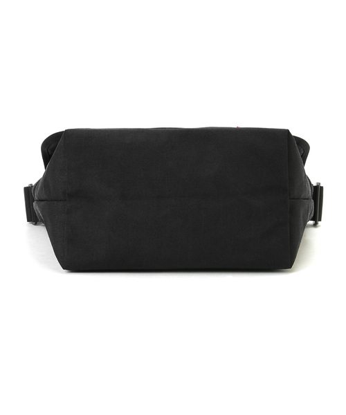 UNDERCOVER（アンダーカバー）の「UCU9B01（メッセンジャー