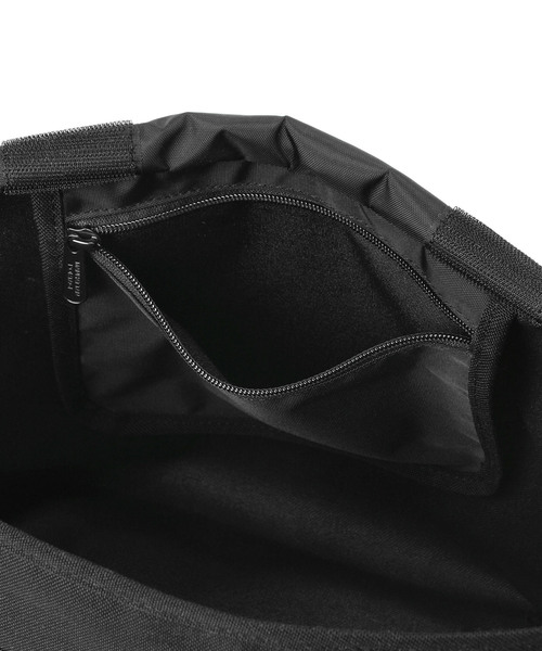 UNDERCOVER（アンダーカバー）の「UCU9B01（メッセンジャー