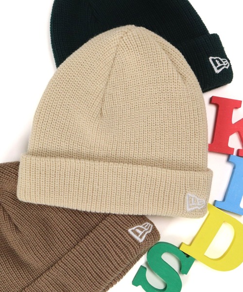 NEW ERA（ニューエラ）の「ニューエラ キッズ カフ ニット帽（ニットキャップ/ビーニー・キッズ・ブラック/ネイビー/ベージュ/ベージュ系その他/グリーン/ベージュ系その他2/オリーブ/ライトブルー/オレンジ/オフホワイト/コーラルピンク・FREE）」の4枚目の写真