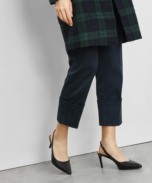 CHARLES & KEITH(チャールズ & キース)の「ポインテッドトゥ スリングバッグ / Pointed Toe Slingbacks(サンダル・レディース・ブラック/ブルー/アイボリー・22.5cm/23cm/23.5cm/24.5cm/25cm)」の4枚目の写真