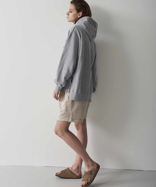 kha:ki(カーキ)の「「KHA:KI / カーキ」リメイクフードパーカーREMAKE P/O HOODIE"WAYFARER"(パーカー・レディース・ブラック/ネイビー/トップグレー・1)」の7枚目の写真