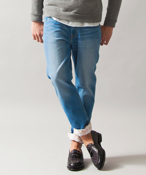 BEAUTY&YOUTH UNITED ARROWS（ビューティーアンドユースユナイテッドアローズ）の「【WEB限定】by∴ デニム ロールアップ 5P テーパードパンツ◆（デニムパンツ・メンズ・ネイビー/ライトブルー・LARGE/X-LARGE/SMALL/MEDIUM/X-SMALL）」の16枚目の写真