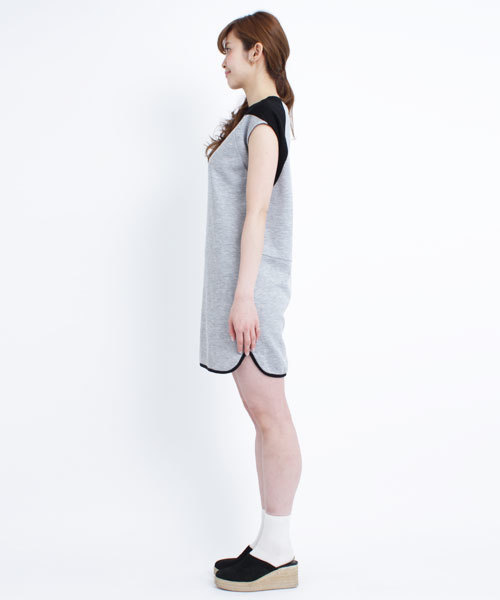 SILAS（サイラス）の「CHERIE CUT DRESS（ドレス・レディース・アッシュグレー・ONE SIZE）」の4枚目の写真