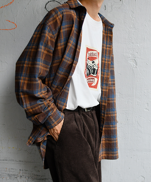 kutir（クティール）の「ヴィンテージチェックシャツ（シャツ/ブラウス・メンズ・ダークブラウン/ベージュ/ライトベージュ・MEDIUM/LARGE）」の9枚目の写真