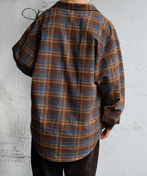 kutir（クティール）の「ヴィンテージチェックシャツ（シャツ/ブラウス・メンズ・ダークブラウン/ベージュ/ライトベージュ・MEDIUM/LARGE）」の10枚目の写真