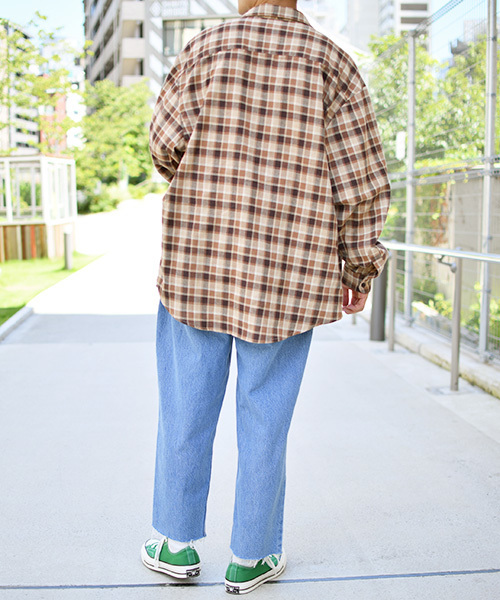 kutir（クティール）の「ヴィンテージチェックシャツ（シャツ/ブラウス・メンズ・ダークブラウン/ベージュ/ライトベージュ・MEDIUM/LARGE）」の15枚目の写真