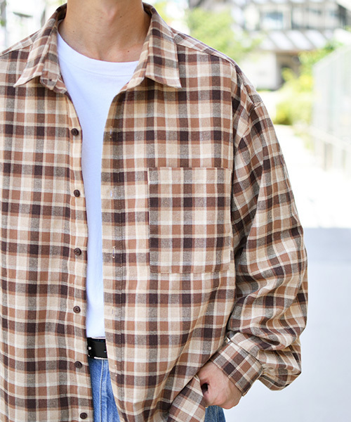 kutir（クティール）の「ヴィンテージチェックシャツ（シャツ/ブラウス・メンズ・ダークブラウン/ベージュ/ライトベージュ・MEDIUM/LARGE）」の11枚目の写真
