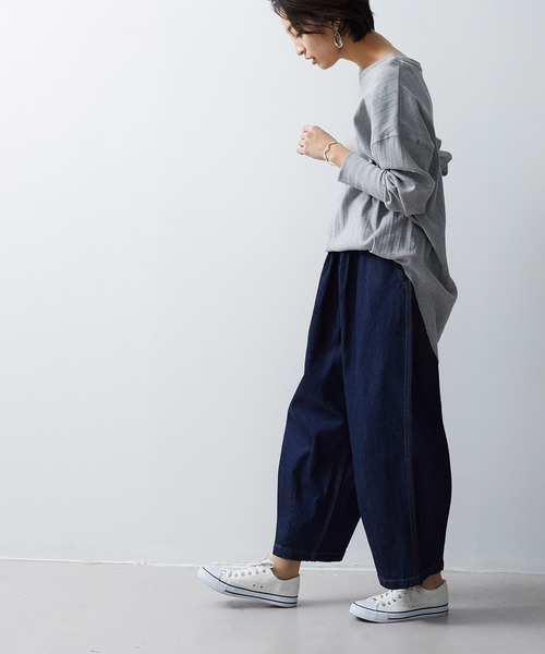 OMNES(オムネス)の「ウォッシュ加工 ダンプサーカスバルーンパンツ(その他パンツ・レディース・ブラック/ブラウン/アイボリー/グリーン系その他/ベージュ/チェック/ワンウォッシュ/ライトグレー/桜/グリーン系その他2/ネイビー/カーキ/キナリ/ブラック系その他/ホワイト系その他/インディゴブルー/ブルー・MEDIUM/LARGE)」の15枚目の写真